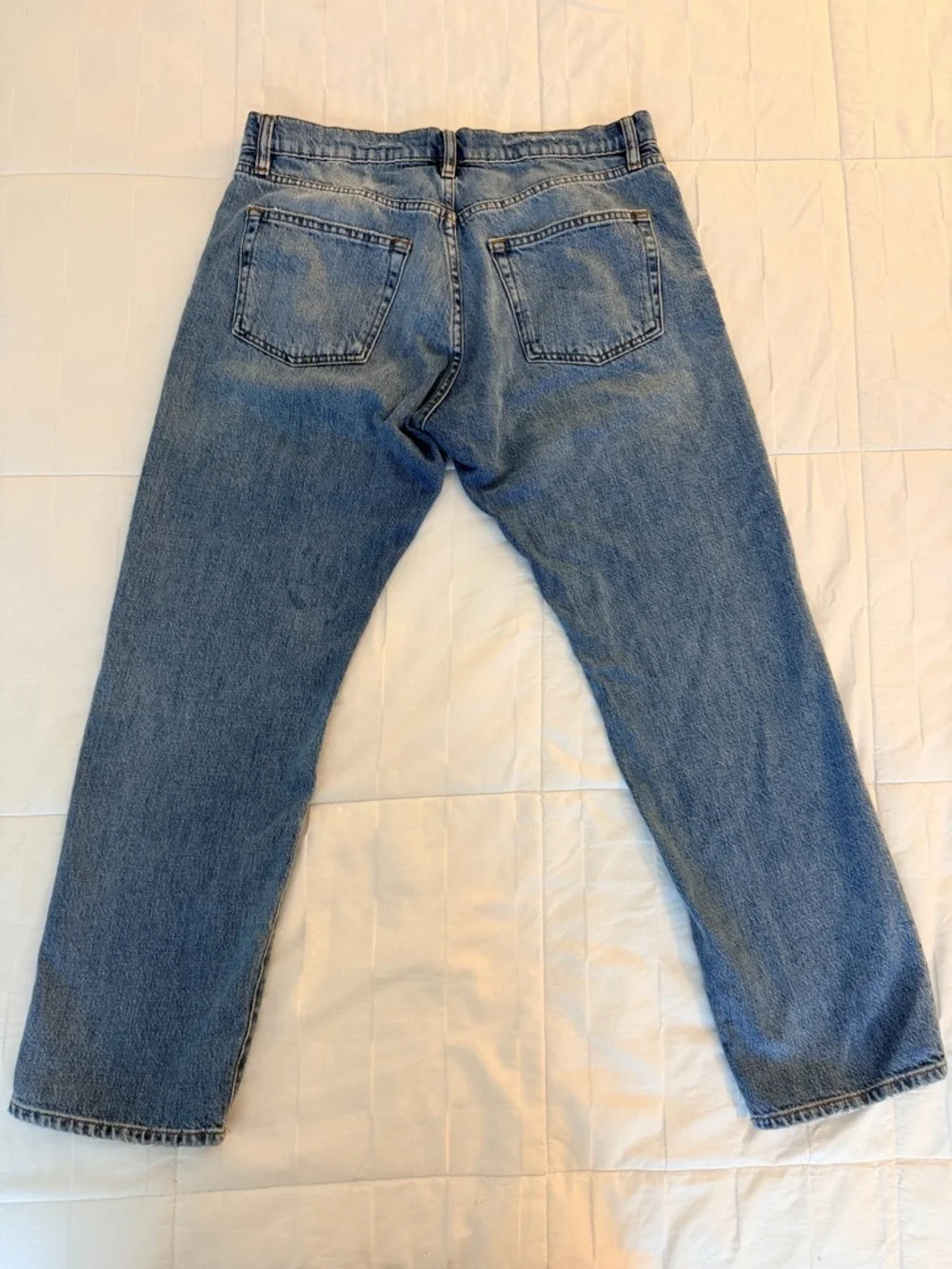 FRAME Iceberg Wash Relaxed Straight Leg Jeans Size 28 - Picture 8 of 10